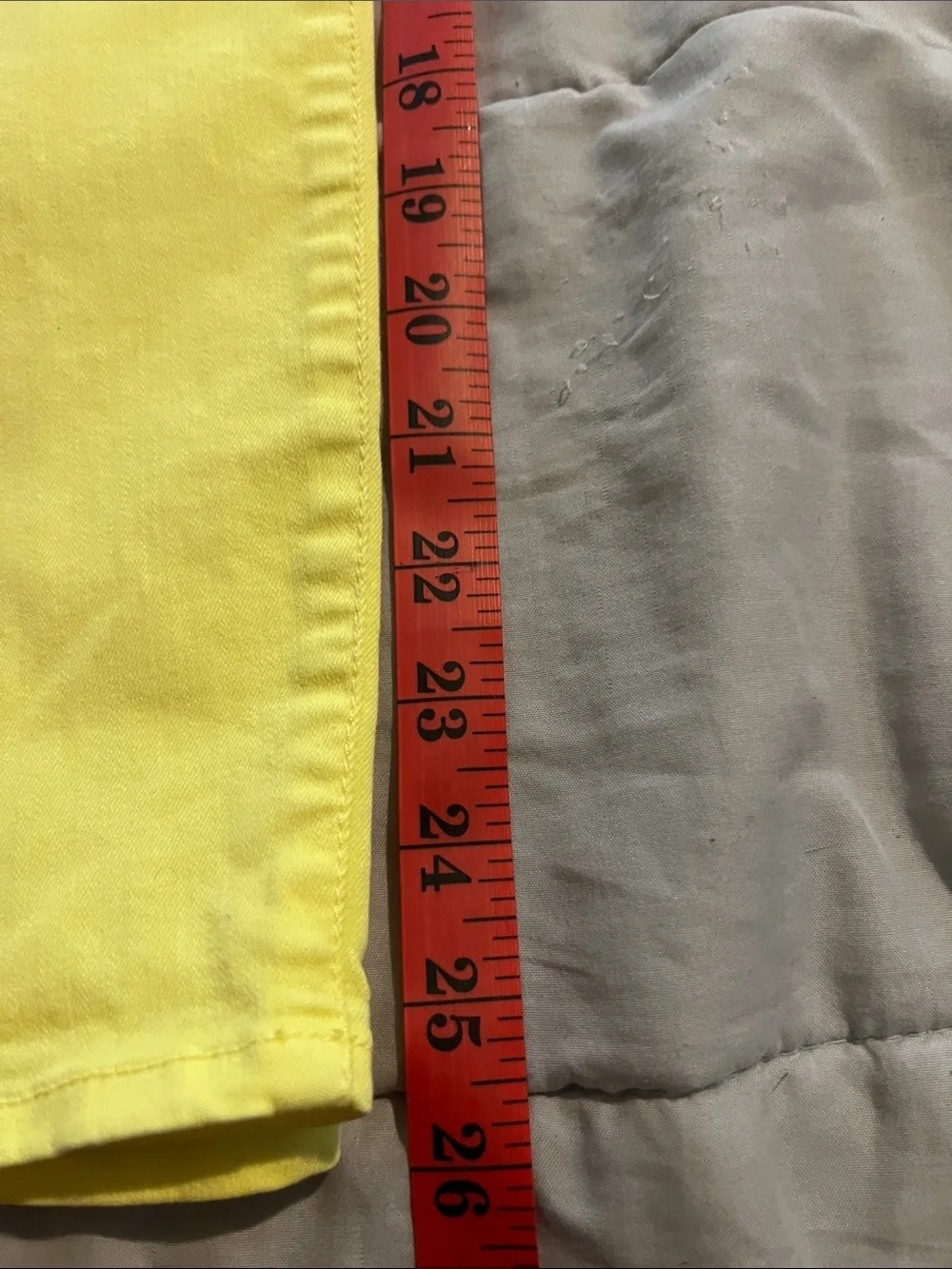 GAP Men's Slim Straight Jeans in Yellow